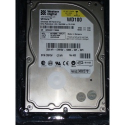WD Festplatte 10GB WD100BB - 75AUA1