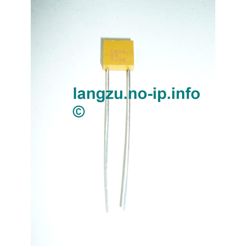 Kondensator Radial 50V 824pF - VPE: 26 Stück