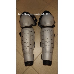 Race Face Knieschoner Rally FR Armor Gr. L BK