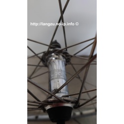 Mavic Laufrad komplett 26" m. Shimano XT Nabe